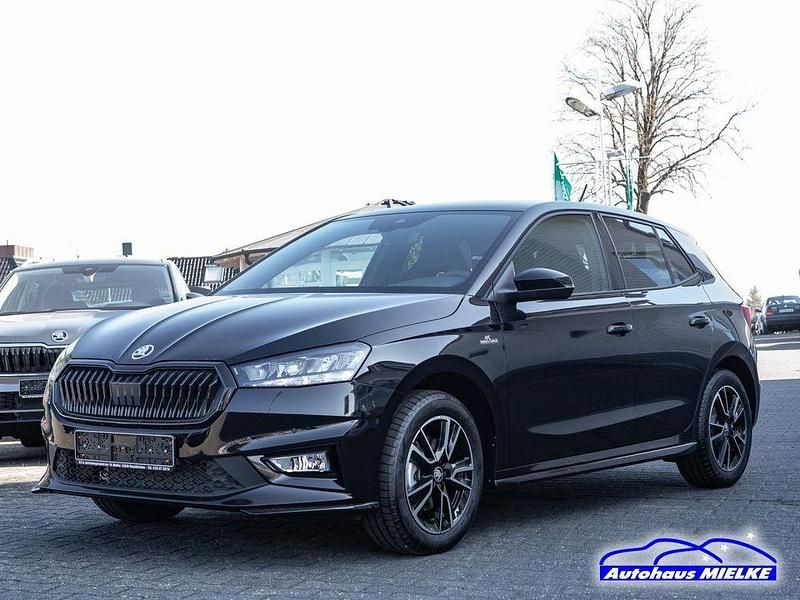 Graphitgraumetallic Neu 2025 Skoda Fabia Monte Carlo Limousine | 24.990 € (Etwas zu teuer) - Bild 1/4