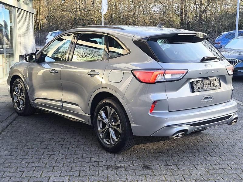 Gebraucht Ford Kuga ST-Line 150 PS (110 kW) 2022 Schwarz SUV