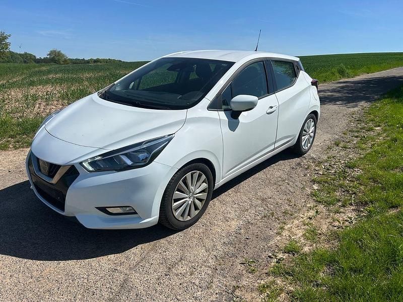 Weiß Gebraucht 2019 Nissan Micra Visia Limousine | 11.400 € (Fairer Preis) - Bild 1/4