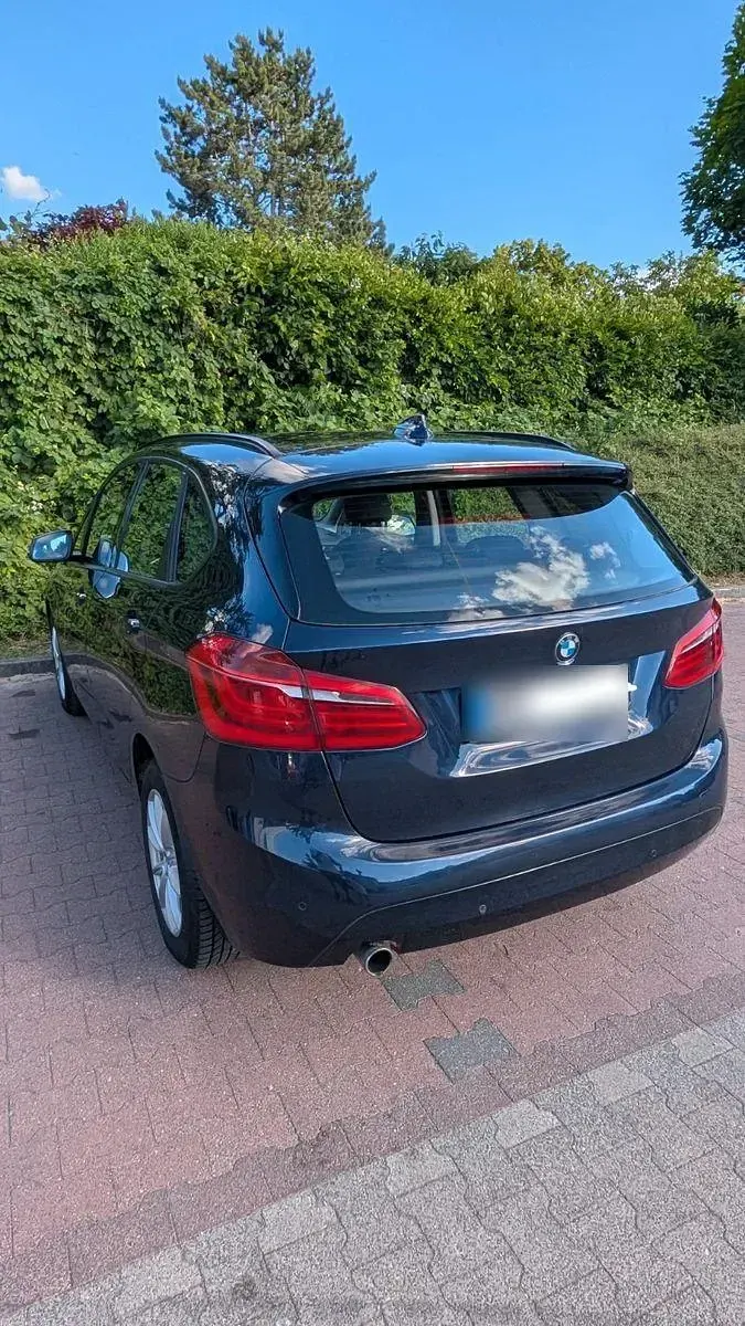 Gebraucht BMW 216 Active Tourer 116 PS (85 kW) 2015 Blau Van / Kleinbus