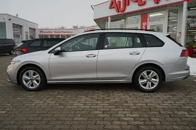 Używany VW Golf VII 2021 Srebrny Hatchback