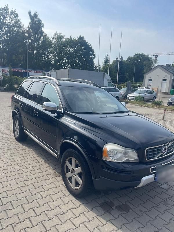 Schwarz Gebraucht 2011 Volvo XC90 R-Design SUV | 8.500 € (Superpreis) - Bild 1/4