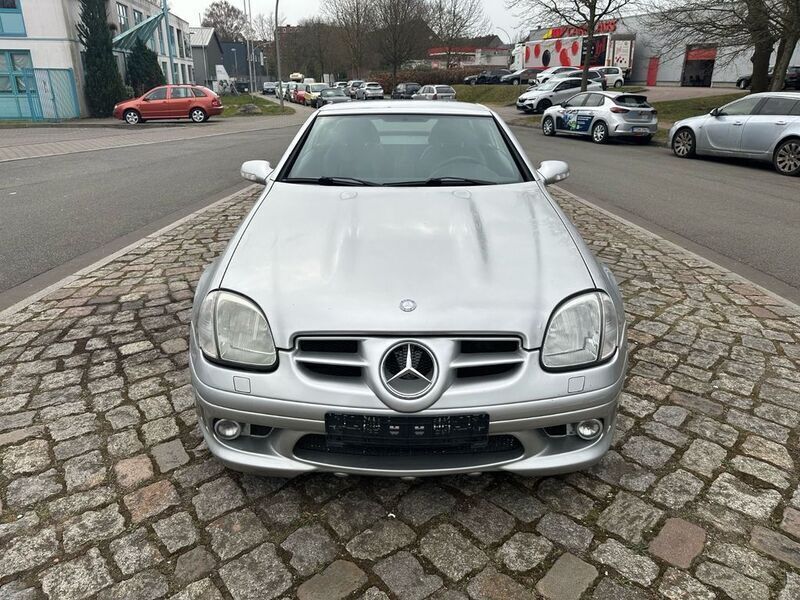 Silber Gebraucht 2000 Mercedes SLK230 Cabrio | 4.450 € (Fairer Preis) - Bild 1/4