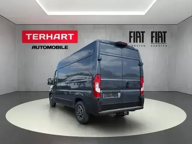 Neu Fiat Ducato 180 PS (132 kW) 2026 Ferro grau (metallic)) (grau Van