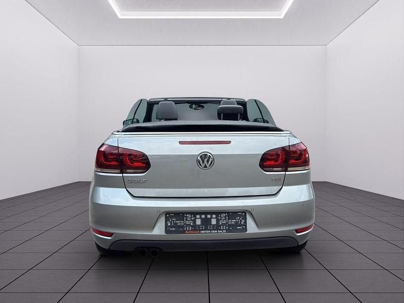 Second-hand VW Golf 160 CP (117 kW) 2011 Argintiu Cabrio