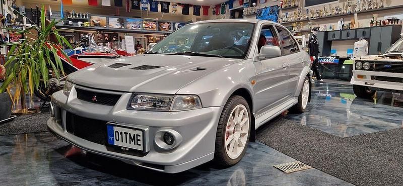 Silber Gebraucht 2000 Mitsubishi Lancer Edition Limousine | 79.000 € - Bild 1/4