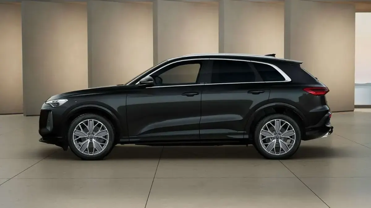 Neu Audi Q5 Ambiente 204 PS (150 kW) 2026 Mythosschwarz metallic SUV