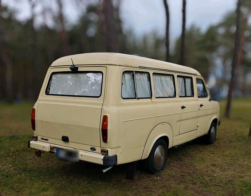 Gebraucht Ford Transit 77 PS (56 kW) 1980 Beige Van / Kleinbus