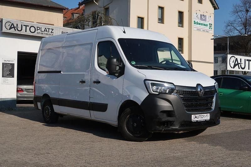 Second-hand Renault Master 135 CP (99 kW) 2020 Alb Monovolum