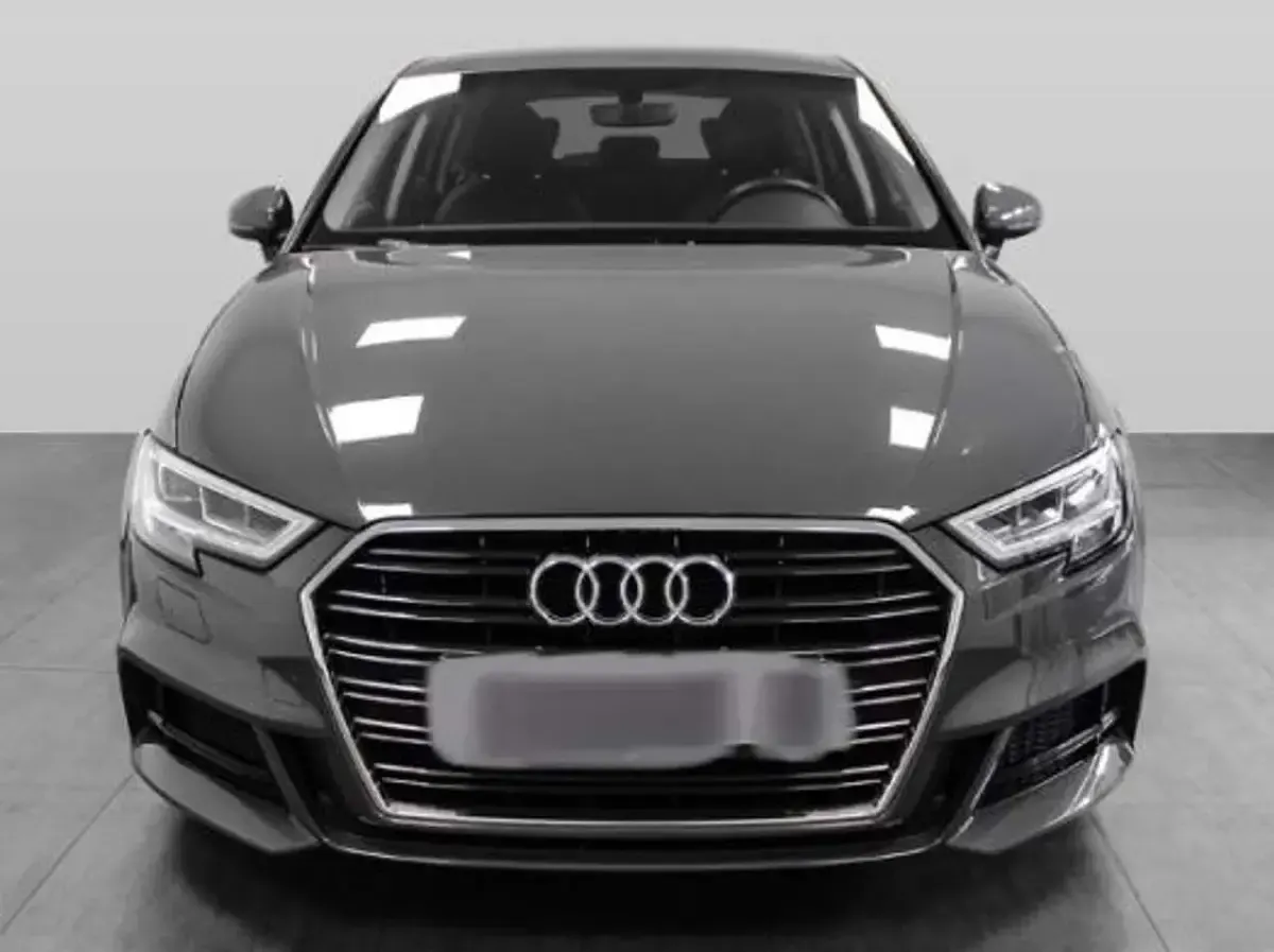 Gebraucht Audi A3 116 PS (85 kW) 2017 Grau Kombi