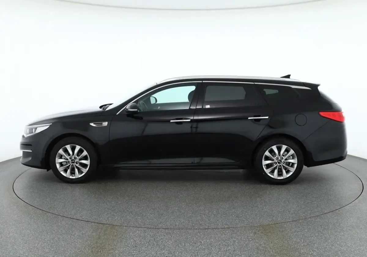 Gebraucht Kia Optima Vision 163 PS (119 kW) 2017 Schwarz Kombi