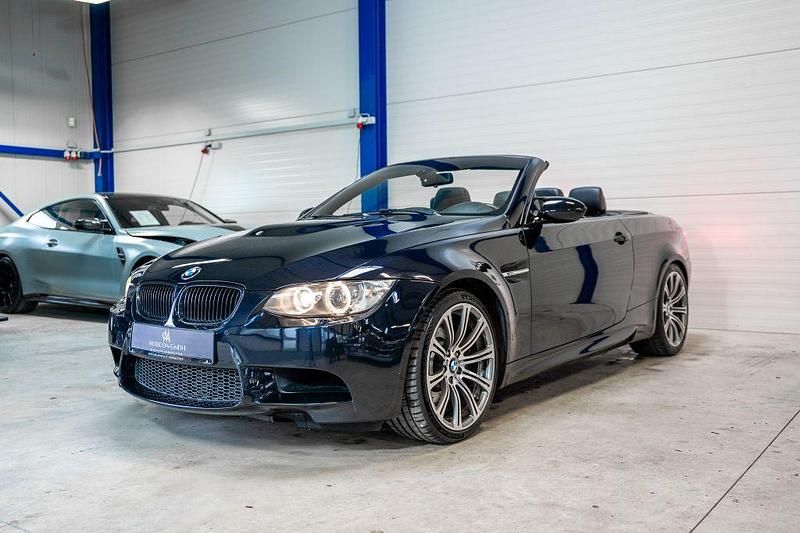 Jerezschwarz metallic Gebraucht 2010 BMW M3 Cabriolet Performance Cabrio | 43.900 € (Teuer) - Bild 1/4