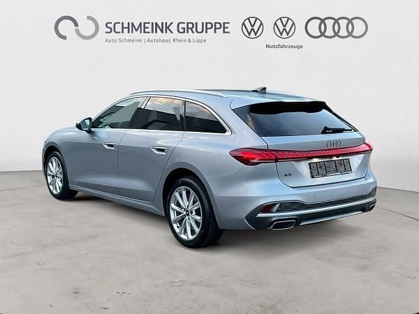 Neu Audi A5 Advanced 150 PS (110 kW) 2025 Silber (florettsilber metallic) Kombi