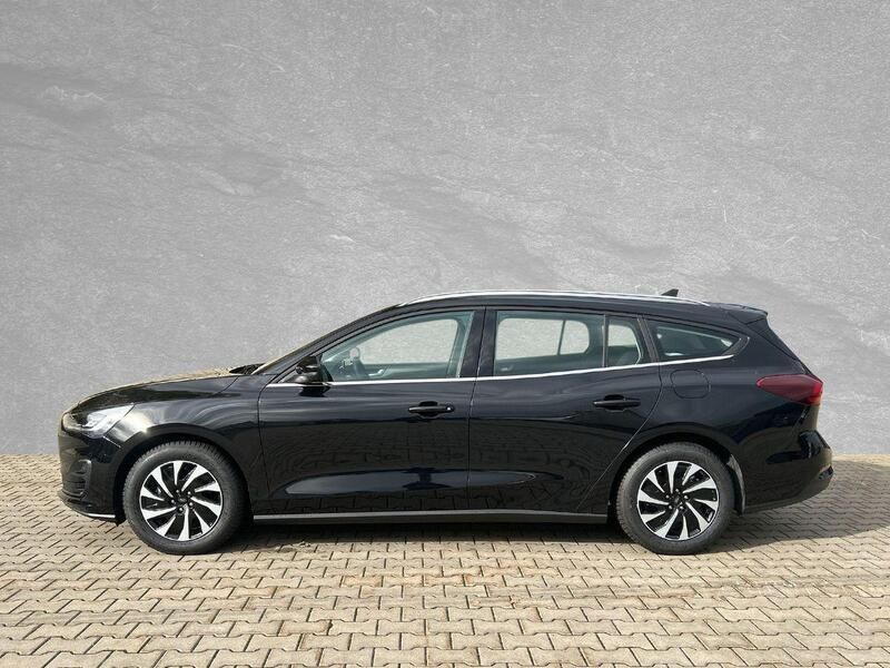 Używany Ford Focus Titanium 155 KM (114 kW) 2022 Andere farbe Kombi
