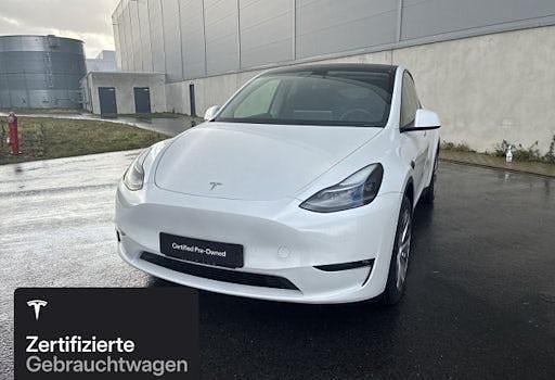 Gebraucht Tesla Model Y 273 kW (372 PS) 2023 Weiß SUV