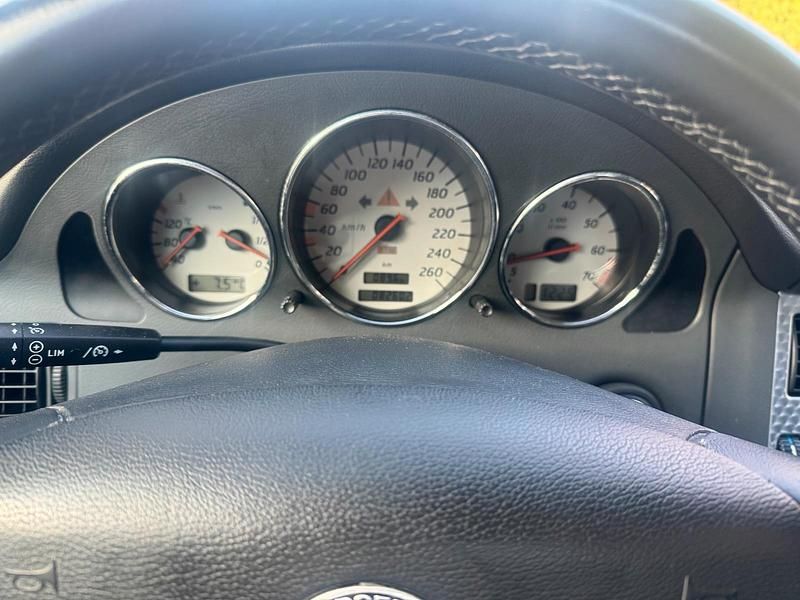 Gebraucht Mercedes SLK200 163 PS (119 kW) 2001 Silber Cabrio