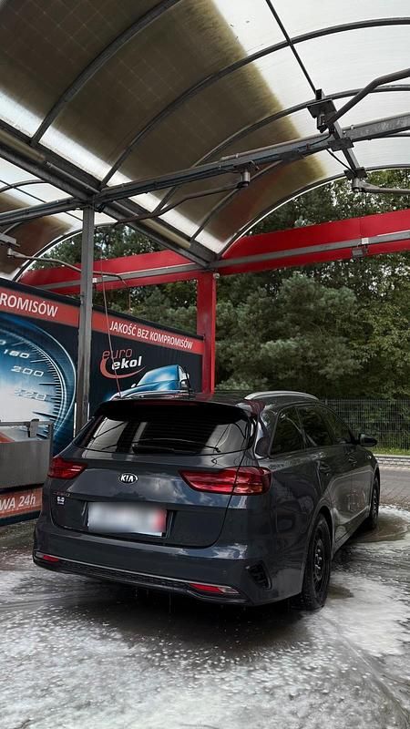 Grau Gebraucht 2019 Kia Ceed 2 Kombi | 8.000 € (Guter Preis) - Bild 1/4