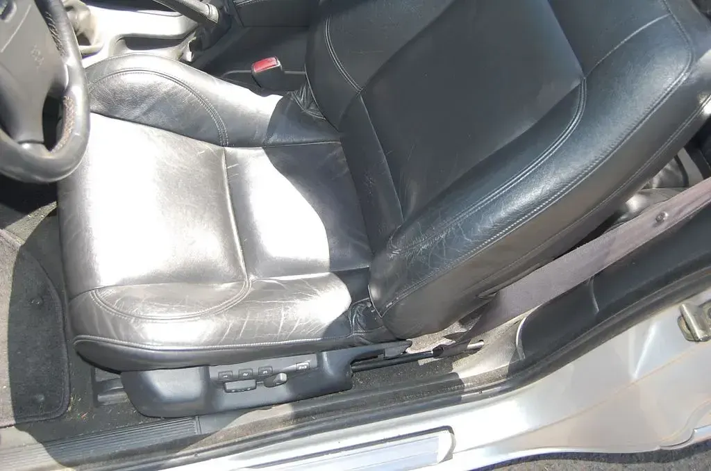 Gebraucht Volvo C70 193 PS (141 kW) 2002 Silber Cabrio