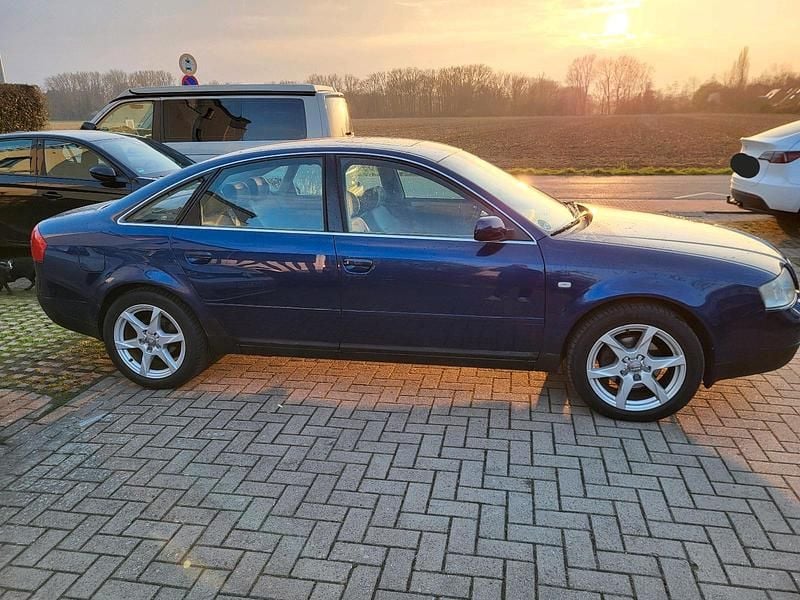 Gebraucht Audi A6 165 PS (121 kW) 1999 Blau Limousine