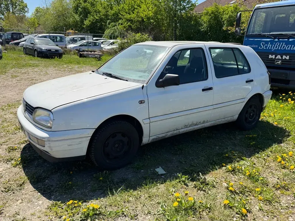 Gebraucht VW Golf III 75 PS (55 kW) 1997 Weiß Limousine
