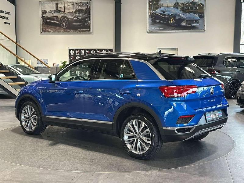 Gebraucht VW T-Roc Active 150 PS (110 kW) 2021 Blau SUV