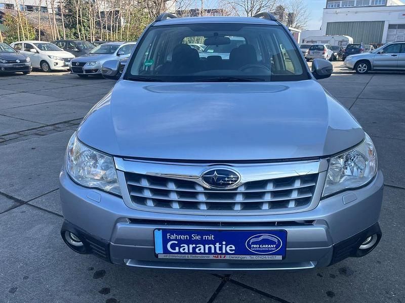 Gebraucht Subaru Forester Comfort 150 PS (110 kW) 2012 Silber SUV