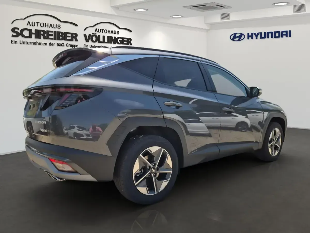 Neu Hyundai Tucson Trend 239 PS (175 kW) 2026 Grau SUV