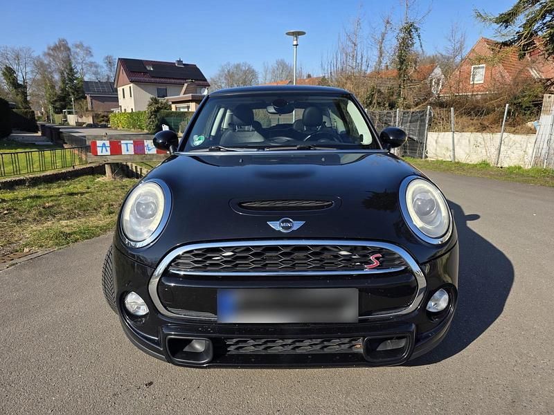 Gebraucht Mini Cooper S 192 PS (141 kW) 2014 Schwarz Kleinwagen