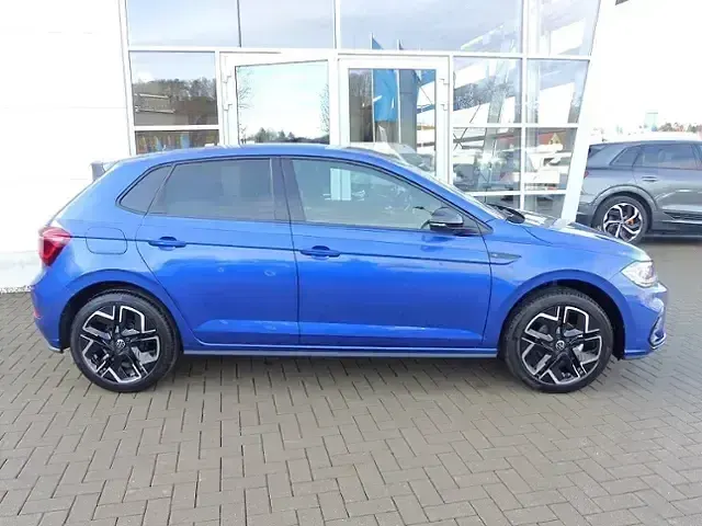 Usata VW Polo R-line 95 CV (69 kW) 2026 Blu Utilitaria