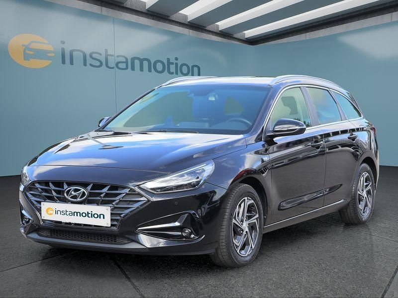 Schwarz Gebraucht 2020 Hyundai i30 Kombi | 18.649 € (Fairer Preis) - Bild 1/4
