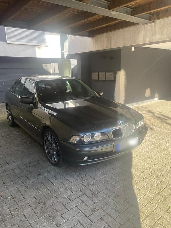 Gebraucht BMW 525 192 PS (141 kW) 2003 Grau Limousine