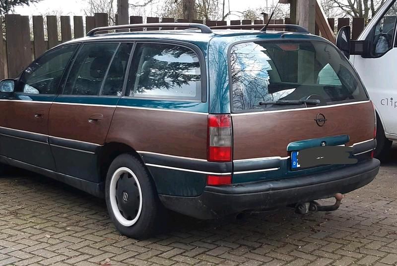 Gebraucht Opel Omega 136 PS (100 kW) 1998 Grün Limousine