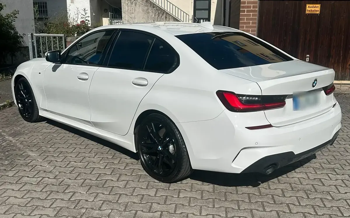 Gebraucht BMW 330 M Sport 286 PS (210 kW) 2021 Weiß Limousine
