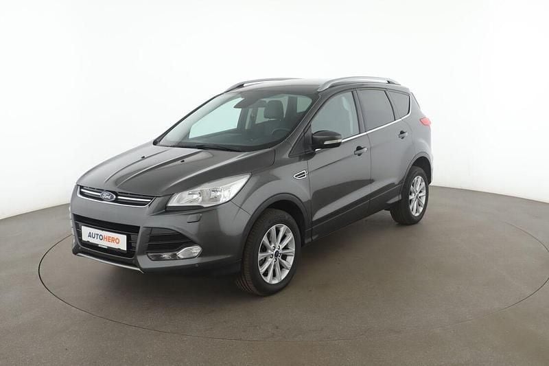 Grau Gebraucht 2016 Ford Kuga Titanium SUV | 17.000 € (Fairer Preis) - Bild 1/3