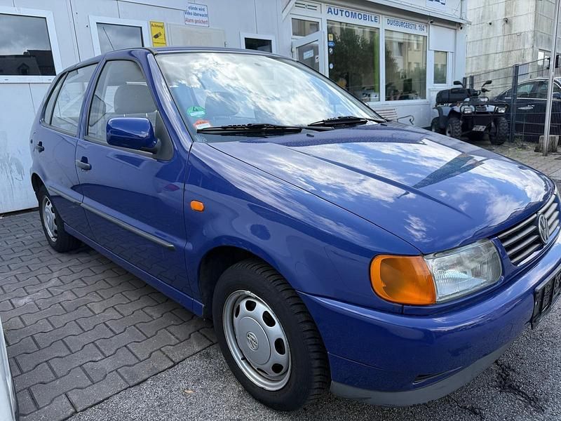 Blau Gebraucht 1996 VW Polo Kleinwagen | 1.700 € (Fairer Preis) - Bild 1/4