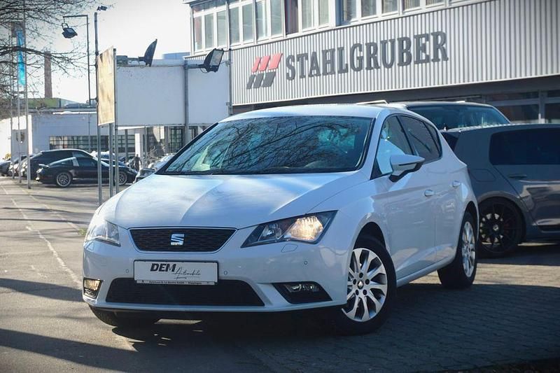 Second-hand Seat Leon Style 140 CP (102 kW) 2014 Alb Berlinǎ