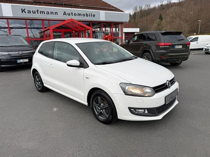 Gebraucht VW Polo Life 60 PS (44 kW) 2013 Weiß Kleinwagen