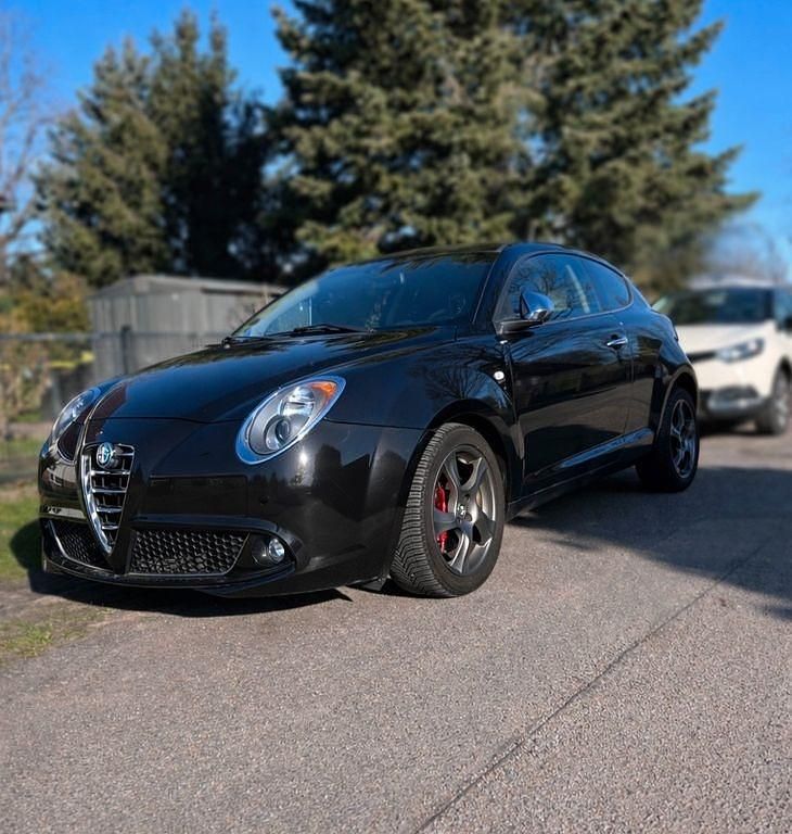 Gebraucht Alfa Romeo MiTo Turismo 140 PS (102 kW) 2014 Schwarz Kleinwagen