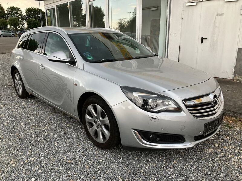 Gebraucht Opel Insignia Innovation 163 PS (119 kW) 2014 Silber Kombi