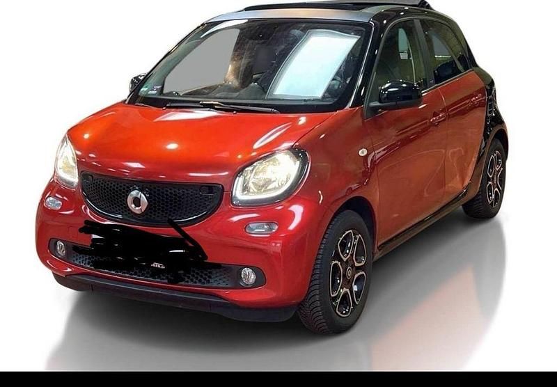 Schwarz Gebraucht 2017 Smart ForFour Limousine | 11.800 € (Fairer Preis) - Bild 1/4