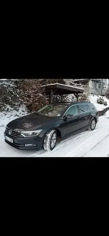 Gebraucht VW Passat Comfortline 150 PS (110 kW) 2017 Grau Kombi