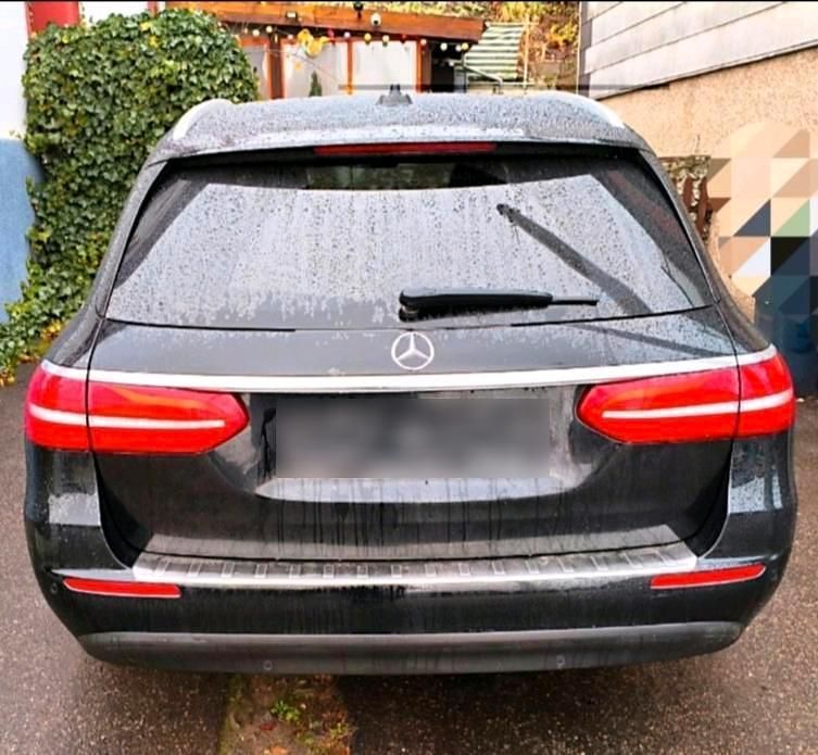 Gebraucht Mercedes E200 170 PS (125 kW) 2019 Schwarz Kombi