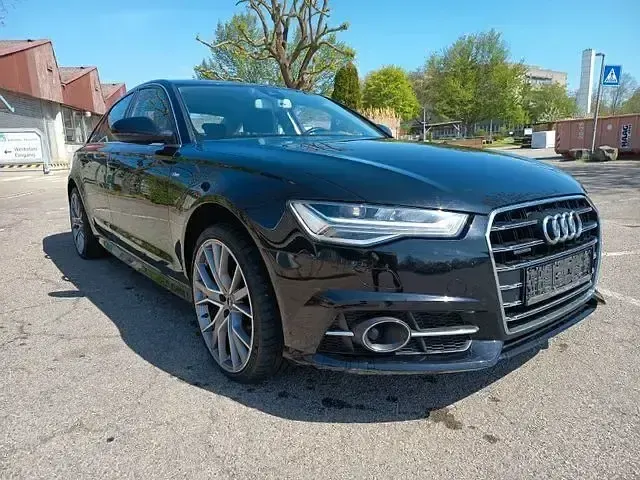 Używany Audi A6 S-Line 218 KM (160 kW) 2016 Czarny Sedan/Limuzyna