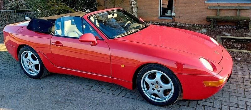 Gebraucht Porsche 968 239 PS (175 kW) 1992 Rot Cabrio