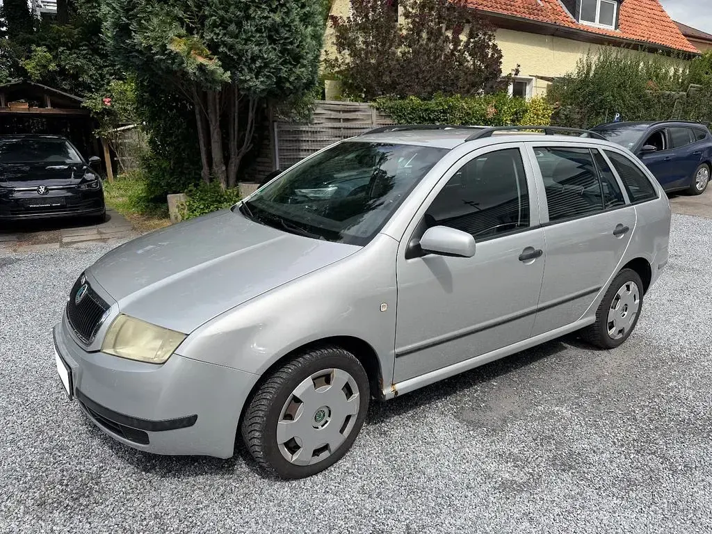 Gebraucht Skoda Fabia Comfort 75 PS (55 kW) 2003 Grau Limousine