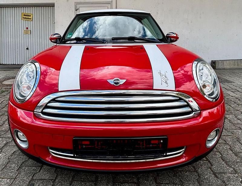 Second-hand Mini Cooper Pepper 122 CP (89 kW) 2010 Roșu Hatchback