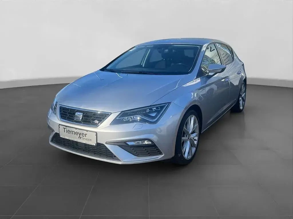 Usata Seat Leon FR 150 CV (110 kW) 2019 Argento Berlina