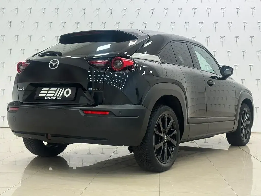 Gebraucht Mazda MX30 Comfort 106 kW (145 PS) 2021 Schwarz SUV