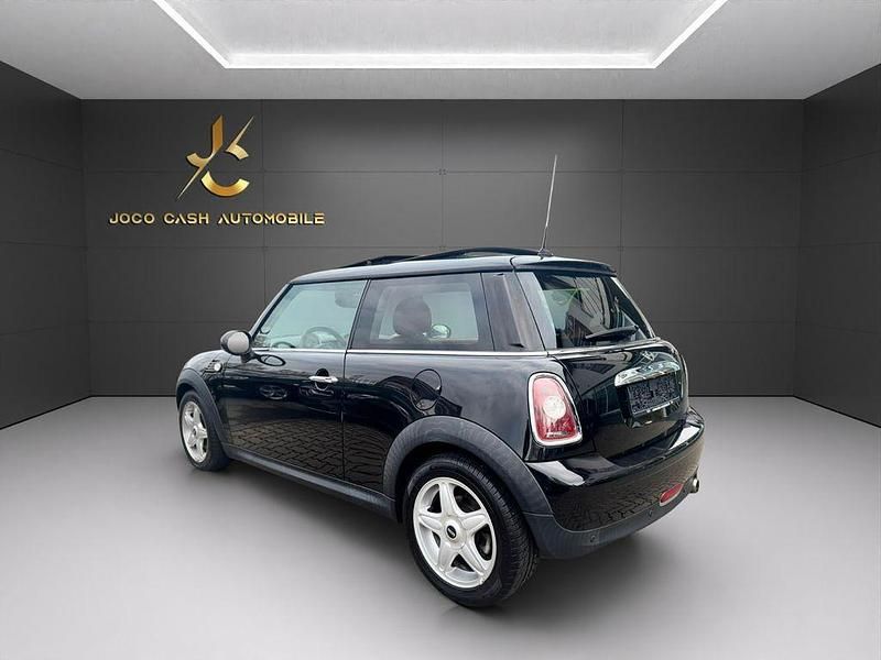 Gebraucht Mini ONE 95 PS (69 kW) 2009 Schwarz Kleinwagen