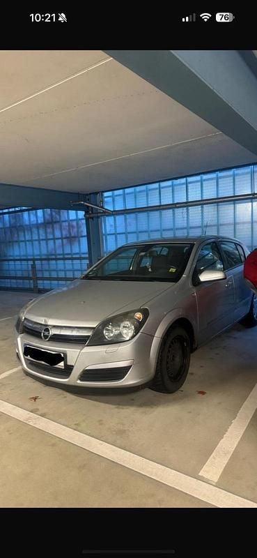 Silber Gebraucht 2004 Opel Astra Kleinwagen | 800 € (Superpreis) - Bild 1/4